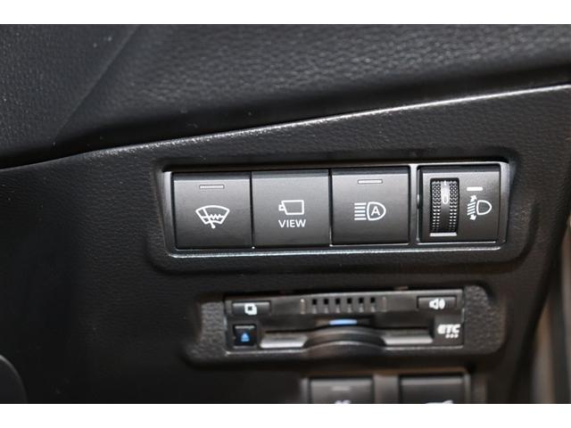 カローラクロス ハイブリッド　Ｚ　Ａクルコン　ＰＣＳ　ＡＣ１００　Ｐシート　４ＷＤ車　横滑り防止装置　キーフリー　ＡＢＳ　ＬＥＤライト　ＥＴＣ車載器　地デジＴＶ　ナビ＆ＴＶ　半革シート　盗難防止装置　記録簿　アルミホイール　Ｂカメラ（11枚目）