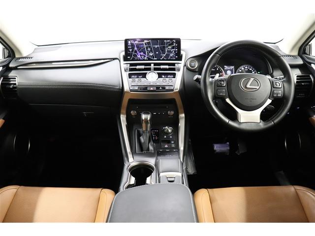 ＮＸ ＮＸ３００　バージョンＬ　ナビＴＶ　衝突被害軽減　１オーナ　Ｓキー　記録簿　ムーンルーフ　キーレス　ＥＴＣ車載器　本革シート　アルミホイール　地デジ　ミュージックプレイヤー接続可　クルコン　ＤＶＤ再生　メモリーナビ（4枚目）