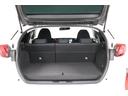 ラゲッジルームは、大容量のスペースを確保してあり大きい買い物にも十分なスペース!!