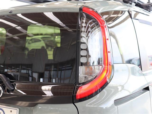 Ｚ　トヨタセーフティセンス　パーキングサポートブレーキ　ブラインドスポットモニター　ＬＥＤヘッドライト　両側パワースライドドア　スマートキー　ＥＴＣ(28枚目)