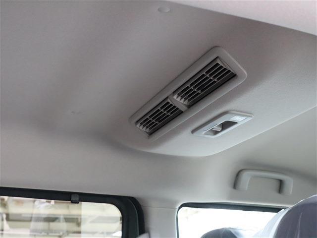 デリカミニ Ｔ　プレミアム　リミテッドエディション　２トーン　登録済未使用車　Ｍパイロット（10枚目）