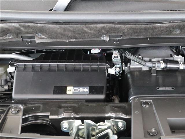 デリカミニ Ｔ　プレミアム　リミテッドエディション　２トーン　登録済未使用車　Ｍパイロット（21枚目）