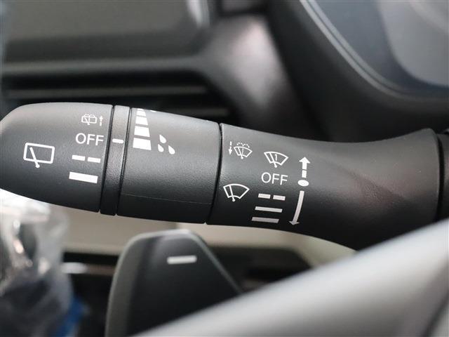 デリカミニ Ｔ　プレミアム　リミテッドエディション　２トーン　登録済未使用車　Ｍパイロット（30枚目）