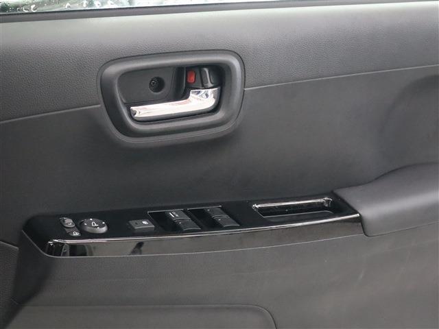 アツミモータースでは人気の中古車を常時１５００台！Ｇｏｏ−ｎｅｔ掲載車輌以外にもホームページに掲載中！！