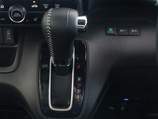 Ｎ－ＢＯＸカスタム Ｌターボ　ＳＥＮＳＩＮＧ・ナビ・ＴＶ・Ｂカメラ・ＥＴＣ（11枚目）