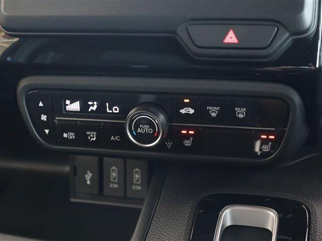 Ｎ－ＢＯＸカスタム Ｌターボ　ＳＥＮＳＩＮＧ・ナビ・ＴＶ・Ｂカメラ・ＥＴＣ（12枚目）