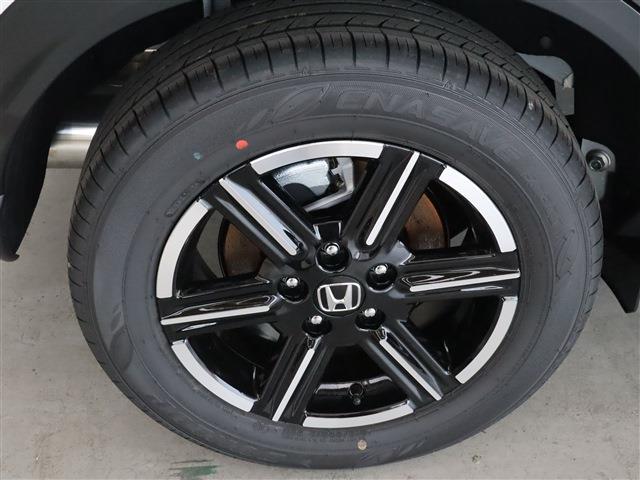 ヴェゼル Ｇ　４ＷＤ　登録済未使用車　ナビ装着用ＰＫＧ（7枚目）