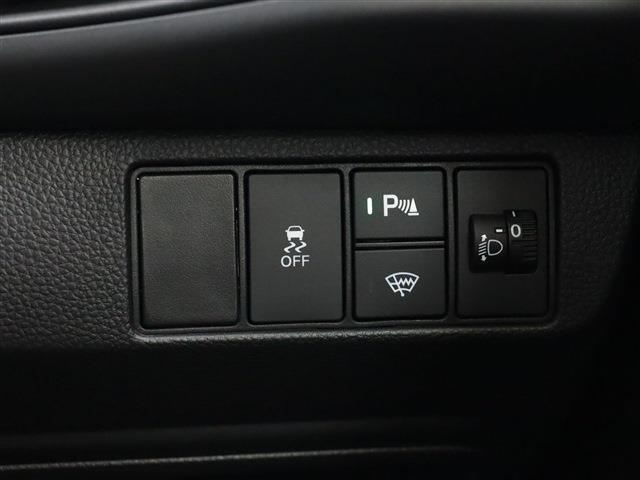 ヴェゼル Ｇ　４ＷＤ　登録済未使用車　ナビ装着用ＰＫＧ（12枚目）