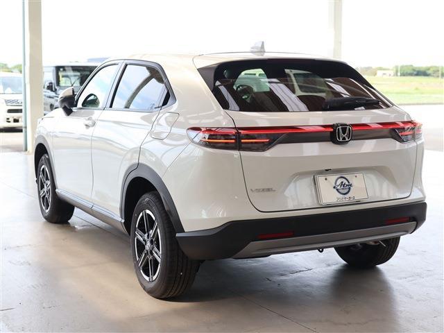 ヴェゼル Ｇ　４ＷＤ　登録済未使用車　ナビ装着用ＰＫＧ（26枚目）