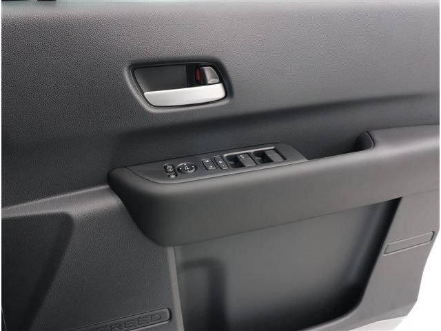 フリード エアー　ＥＸ　６人　届出済み未使用車　１５ＡＷ　ＢＳＭ　Ｒクーラー　シートヒーター（4枚目）