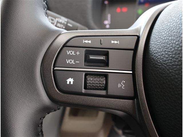 フリード エアー　ＥＸ　６人　届出済み未使用車　１５ＡＷ　ＢＳＭ　Ｒクーラー　シートヒーター（12枚目）