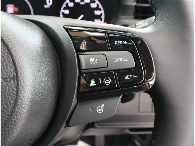 ヴェゼル ｅ：ＨＥＶ　Ｚ　ナビ付　ＴＶ　ＥＴＣ２．０　Ｗ充電　後退出庫サポート（17枚目）