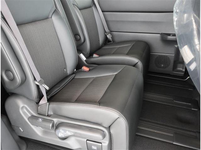 ステップワゴン e:HEVスパーダ 登録済未使用車 ナビ装着用PKG(16枚目)