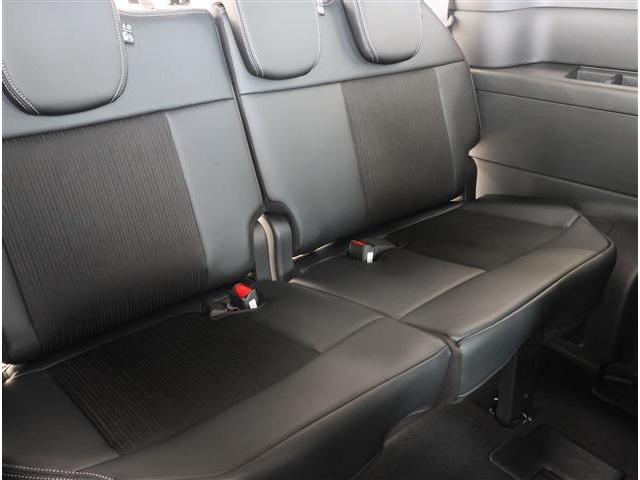 ステップワゴン e:HEVスパーダ 登録済未使用車 ナビ装着用PKG(17枚目)