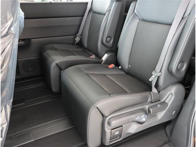 ステップワゴン e:HEVスパーダ 登録済未使用車 ナビ装着用PKG(19枚目)