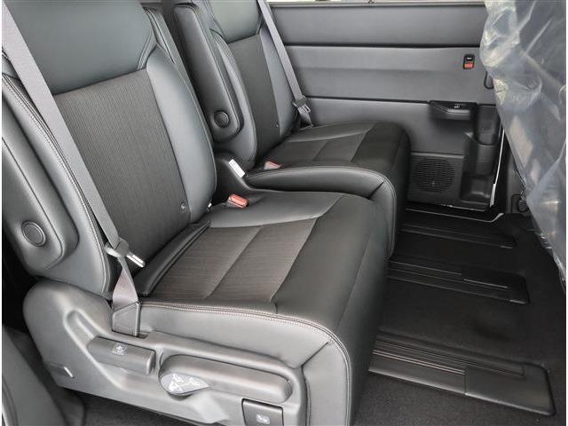 ステップワゴン e:HEVスパーダ 登録済未使用車 ナビ装着用PKG(16枚目)