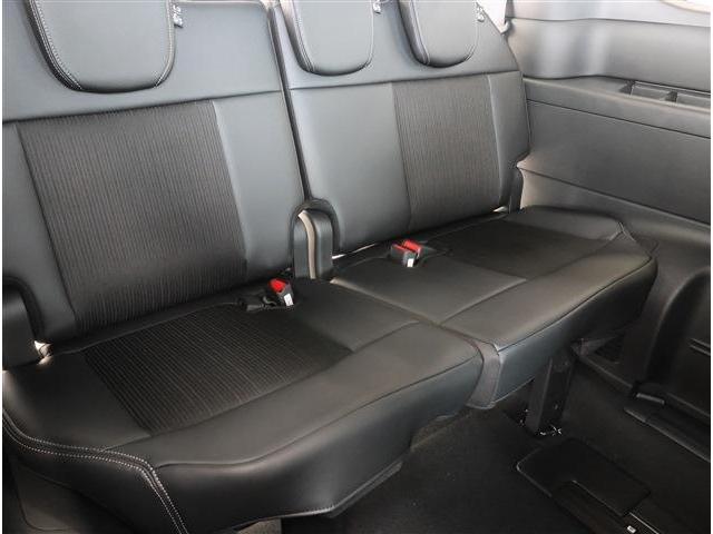 ステップワゴン e:HEVスパーダ 登録済未使用車 ナビ装着用PKG(17枚目)