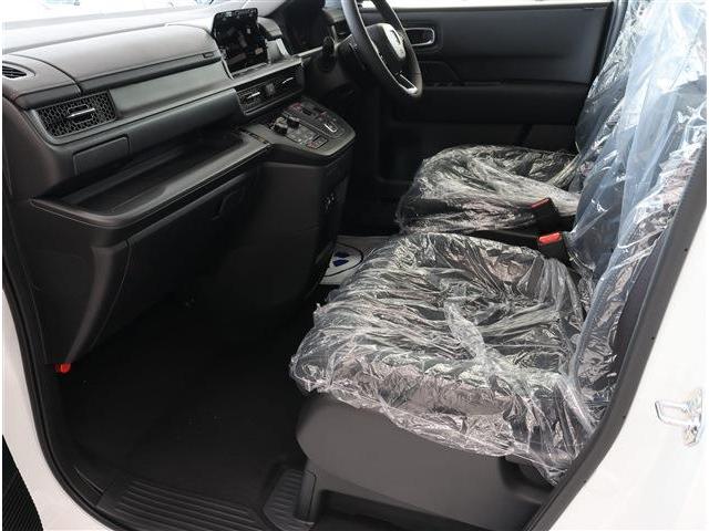 ステップワゴン e:HEVスパーダ 登録済未使用車 ナビ装着用PKG(18枚目)