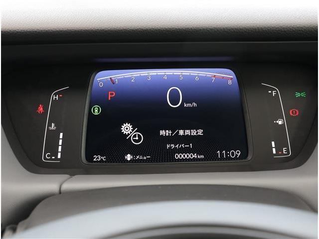 フィット ＲＳ　登録済未使用車　ナビ装着用ＰＫＧ（6枚目）