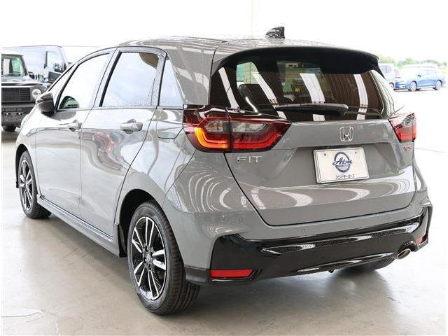 フィット ＲＳ　登録済未使用車　ナビ装着用ＰＫＧ（25枚目）