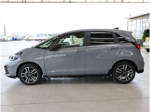 フィット ＲＳ　登録済未使用車　ナビ装着用ＰＫＧ（26枚目）