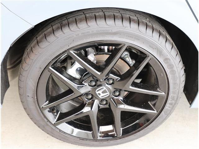 �A�c�~���[�^�[�X�ł͐l�C�̒��ÎԂ��펞�P�T�O�O��I�f�����|�������f�ڎ��q�ȊO�ɂ��z�[���y�[�W�Ɍf�ڒ��I�I