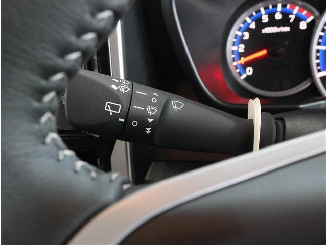 ルーミー カスタムＧ－Ｔ　９型モニター　フルセグ　バックカメラ　ＥＴＣ（31枚目）