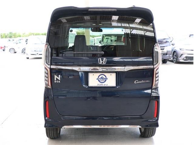 アツミモータースでは人気の中古車を常時１５００台！Ｇｏｏ−ｎｅｔ掲載車輌以外にもホームページに掲載中！！