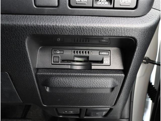 ヴォクシー ＺＳ　煌ＩＩＩ　コンビシート　ナビ　ＴＶ　バックカメラ　ＥＴＣ２．０（6枚目）