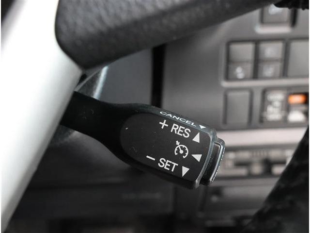 ヴォクシー ＺＳ　煌ＩＩＩ　コンビシート　ナビ　ＴＶ　バックカメラ　ＥＴＣ２．０（16枚目）