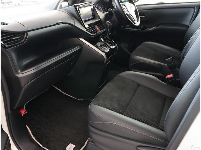 ヴォクシー ＺＳ　煌ＩＩＩ　コンビシート　ナビ　ＴＶ　バックカメラ　ＥＴＣ２．０（20枚目）