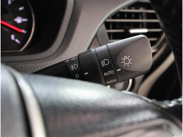 ヴォクシー ＺＳ　煌ＩＩＩ　コンビシート　ナビ　ＴＶ　バックカメラ　ＥＴＣ２．０（34枚目）