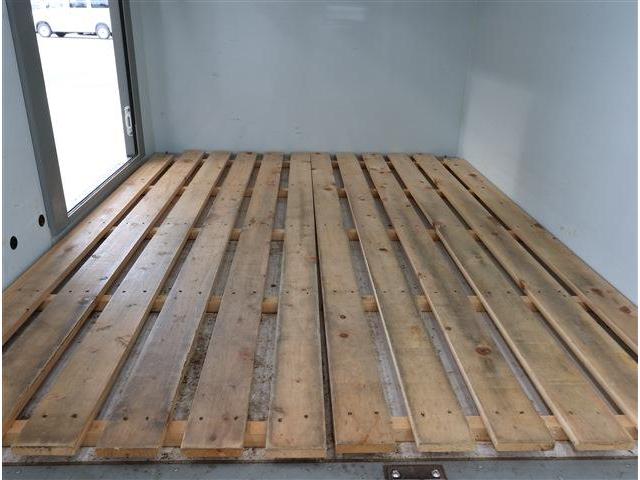 キャリイトラック (19枚目)