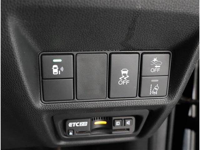 ステップワゴンスパーダ スパーダ　ホンダセンシング　９型ナビ　フルセグ　バックカメラ　ＥＴＣ２．０（12枚目）