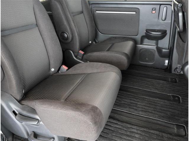 ステップワゴンスパーダ スパーダ　ホンダセンシング　９型ナビ　フルセグ　バックカメラ　ＥＴＣ２．０（17枚目）