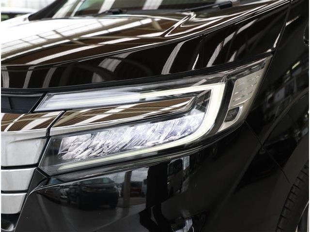 ステップワゴンスパーダ スパーダ　ホンダセンシング　９型ナビ　フルセグ　バックカメラ　ＥＴＣ２．０（30枚目）