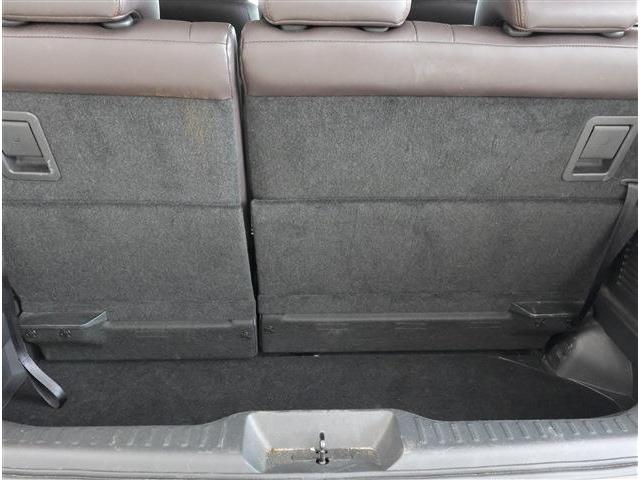 �A�c�~���[�^�[�X�ł͐l�C�̒��ÎԂ��펞�P�T�O�O��I�f�����|�������f�ڎ��q�ȊO�ɂ��z�[���y�[�W�Ɍf�ڒ��I�I