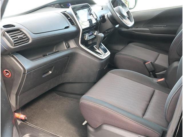 セレナ ハイウェイスター VセレクションII 後席モニター ナビ フルセグ バックカメラ ETC(16枚目)