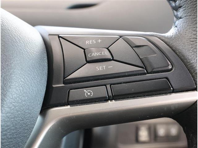 セレナ ハイウェイスター VセレクションII 後席モニター ナビ フルセグ バックカメラ ETC(30枚目)