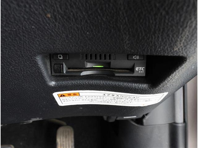 シエンタ Ｇ　ＥＴＣ　フルセグＴＶ　バックカメラ　セキュリティ　フォグライト　プライバシーガラス　ＡＢＳ　ＥＳＣ　福祉車両　アイドリングストップ　衝突被害軽減ブレーキ　ＤＶＤ再生　ＬＥＤヘッドライト（6枚目）