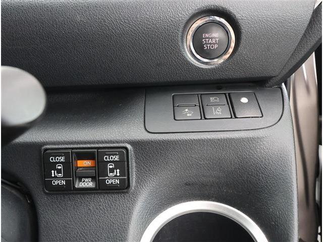 シエンタ Ｇ　ＥＴＣ　フルセグＴＶ　バックカメラ　セキュリティ　フォグライト　プライバシーガラス　ＡＢＳ　ＥＳＣ　福祉車両　アイドリングストップ　衝突被害軽減ブレーキ　ＤＶＤ再生　ＬＥＤヘッドライト（12枚目）