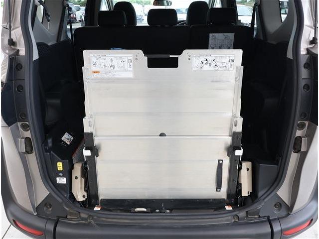 シエンタ Ｇ　ＥＴＣ　フルセグＴＶ　バックカメラ　セキュリティ　フォグライト　プライバシーガラス　ＡＢＳ　ＥＳＣ　福祉車両　アイドリングストップ　衝突被害軽減ブレーキ　ＤＶＤ再生　ＬＥＤヘッドライト（40枚目）