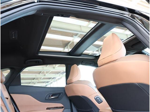 クラウンスポーツ Z 4WD Pルーフ・寒冷地(8枚目)