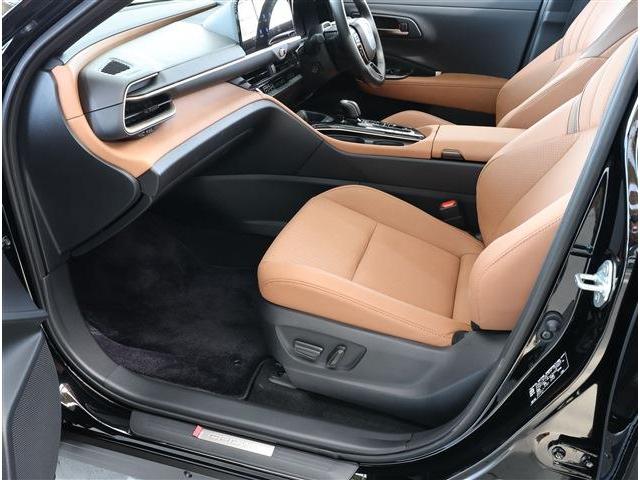 クラウンスポーツ Z 4WD Pルーフ・寒冷地(26枚目)