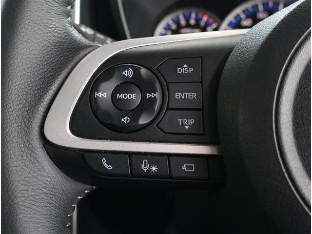 �A�c�~���[�^�[�X�ł͐l�C�̒��ÎԂ��펞�P�T�O�O��I�f�����|�������f�ڎ��q�ȊO�ɂ��z�[���y�[�W�Ɍf�ڒ��I�I