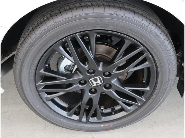 オデッセイハイブリッド ｅ：ＨＥＶアブソルート・ＥＸブラックエディション　登録済未使用車・１１．４型ナビ・ＴＶ・３６０カメラ付（9枚目）