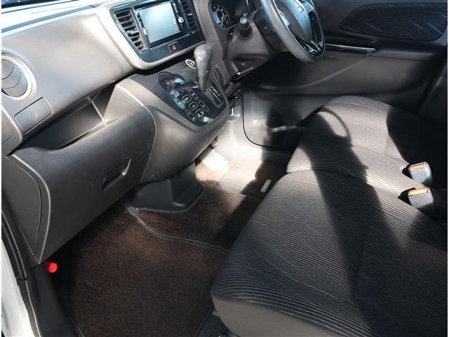 ｅＫスペースカスタム カスタムＴ　セーフティプラスエディション　２トーン　フルセグＴＶ　ＥＴＣ　ＣＤ　スマートキー　セキュリティ　フォグライト　プライバシーガラス　ＡＢＳ　ＥＳＣ　アルミホイール　エアロパーツ　アイドリングストップ　衝突被害軽減ブレーキ（16枚目）