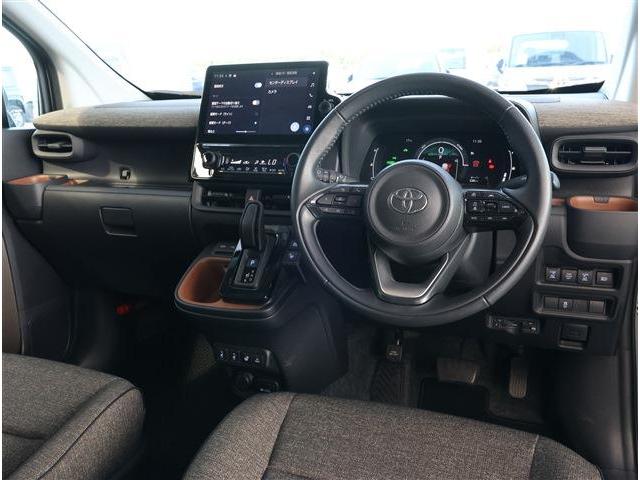 シエンタ ハイブリッドＺ　天井Ｓ・１５ＡＷ・Ｓヒーター・Ｔメイト（3枚目）