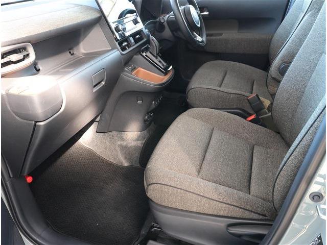 シエンタ ハイブリッドＺ　天井Ｓ・１５ＡＷ・Ｓヒーター・Ｔメイト（19枚目）