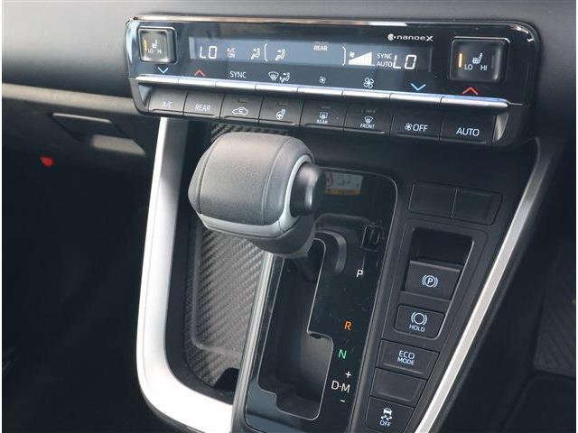 ヴォクシー Ｓ－Ｚ　快適利便Ｐ・１０．５型ナビ・ＴＶ・Ｂカメラ・ＥＴＣ２（11枚目）